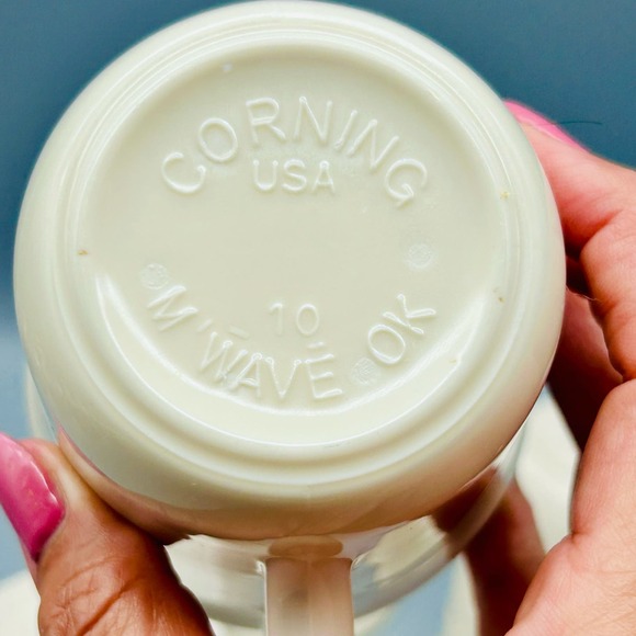 Corning “First Of Spring” D Handle Mugs 4 Piece - Picture 5 of 6